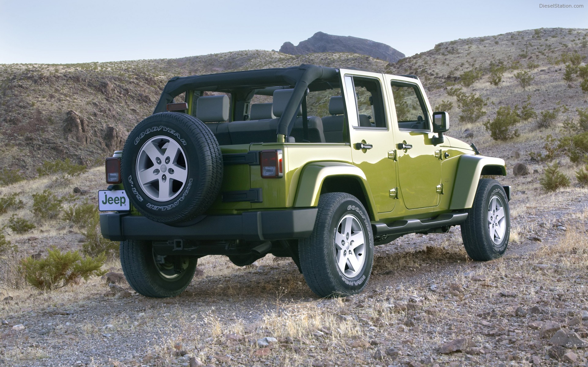 Jeep Wrangler Unlimited 4 Door (2007)